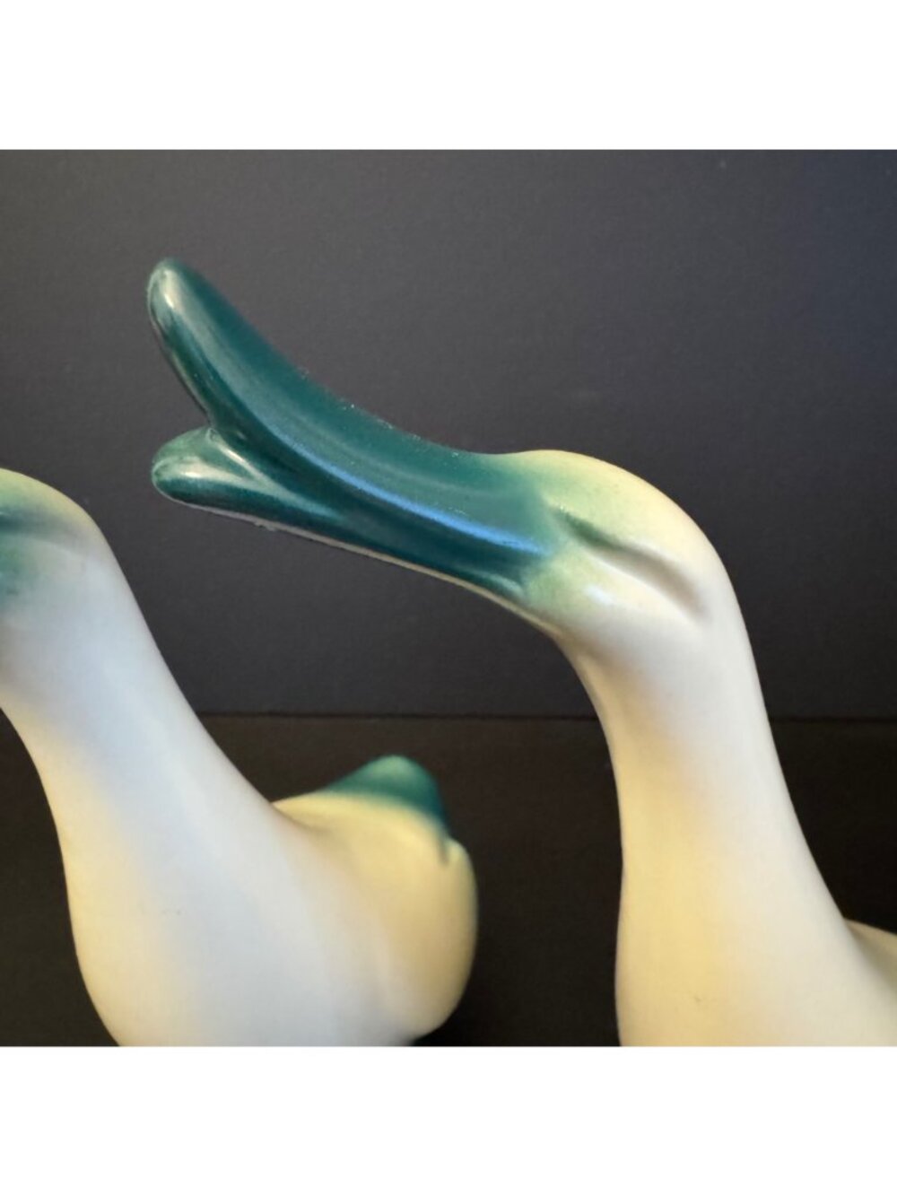 2 Vintage Stanford Sebring Pottery Ducks Goose Green & Cream 8.5 inch MCM 50s/60 - Picture 8 of 8